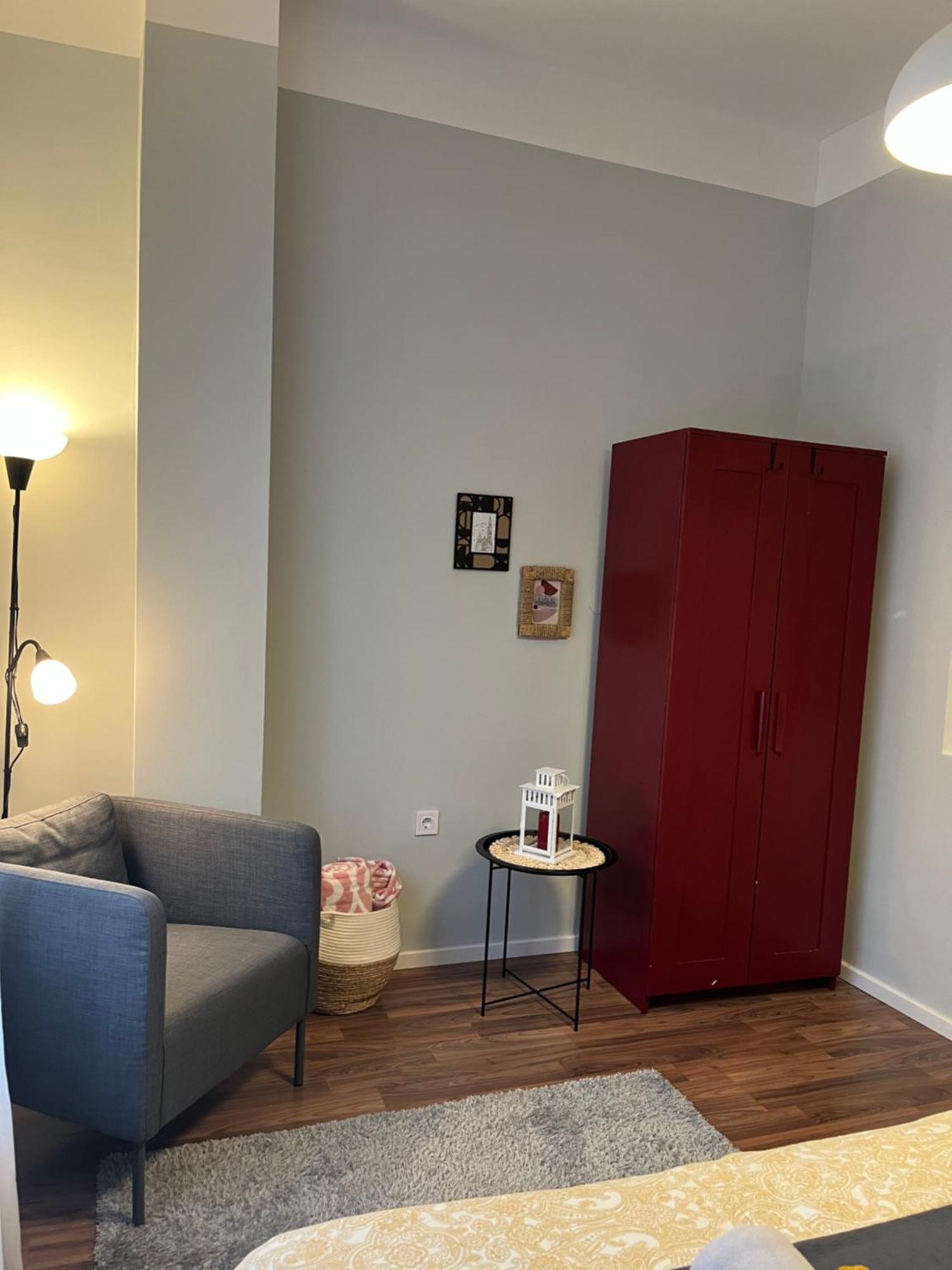 Larix Apartman Budapeste Exterior foto